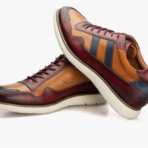 Brown and Red Leather Oxfords with Classic Lace-Up Design